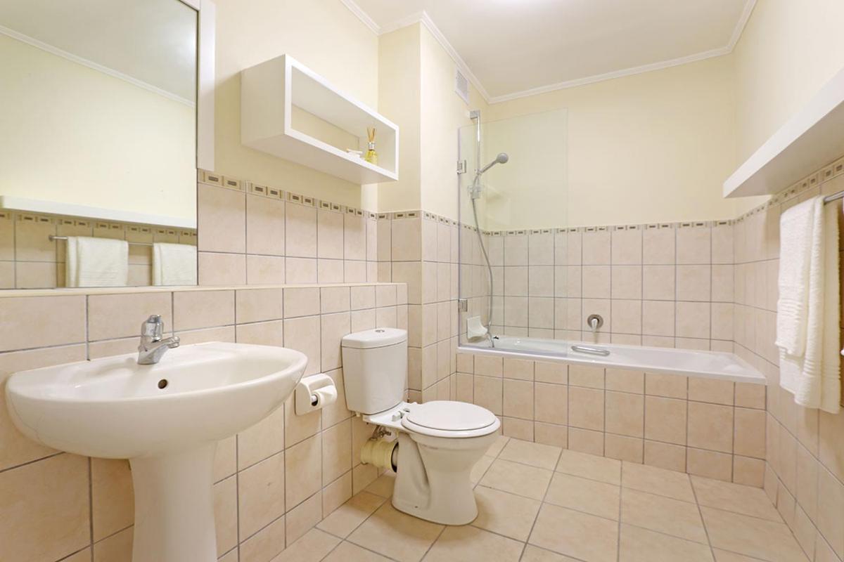 Capri 101 By Hostagents Apartment Cape Town Exterior photo